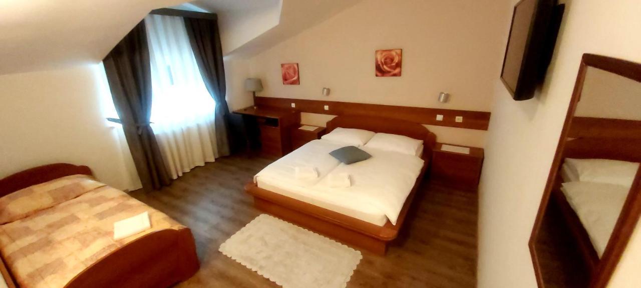 Hotel Gostisce Jazbec - Idrsko - Kobarid Extérieur photo